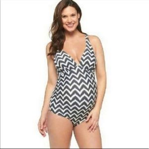 Maternity Liz Lange Chevron Swim Suit